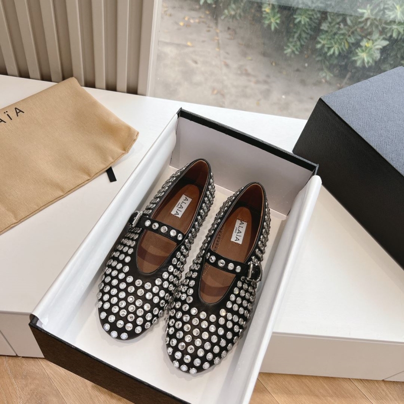 Alaia Flat Shoes
